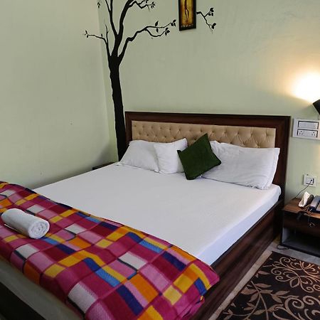 Joshi Holiday Home Stay Lansdowne Exterior foto