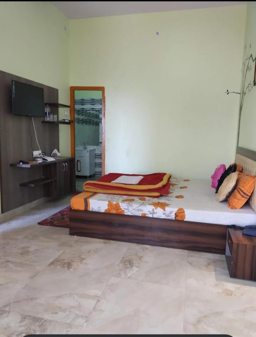Joshi Holiday Home Stay Lansdowne Exterior foto